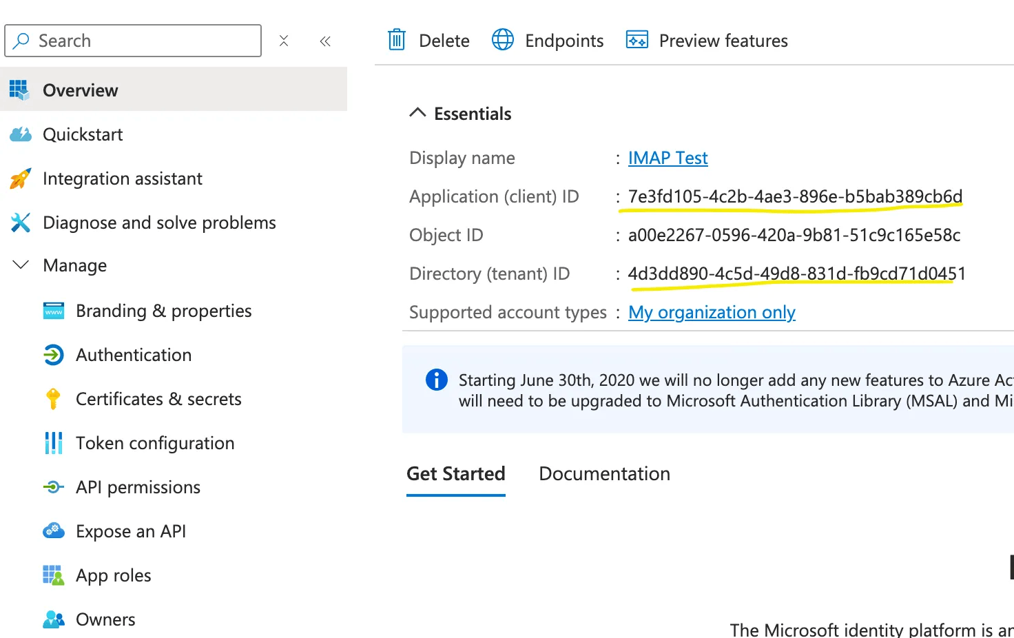 Übersichtsseite der Anwendung mit Application (client) ID und Directory (tenant) ID