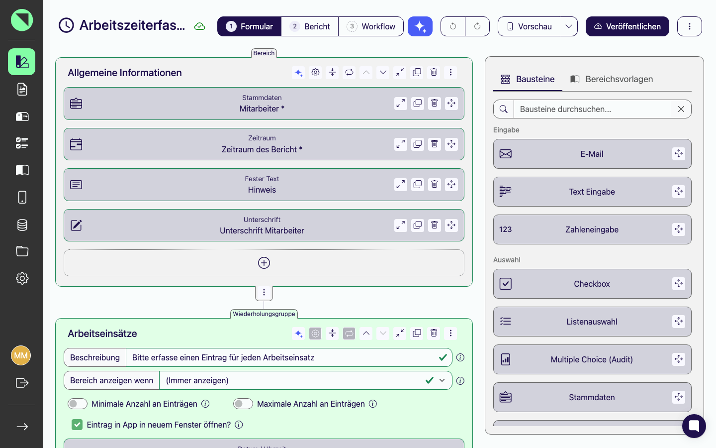 Formular-Designer-Canvas des Formulars „Arbeitszeiterfassung" mit Bereichen und Bausteinen links, der Bausteine-Palette rechts und der Kopfleiste mit den nummerierten Tabs Formular, Bericht und Workflow