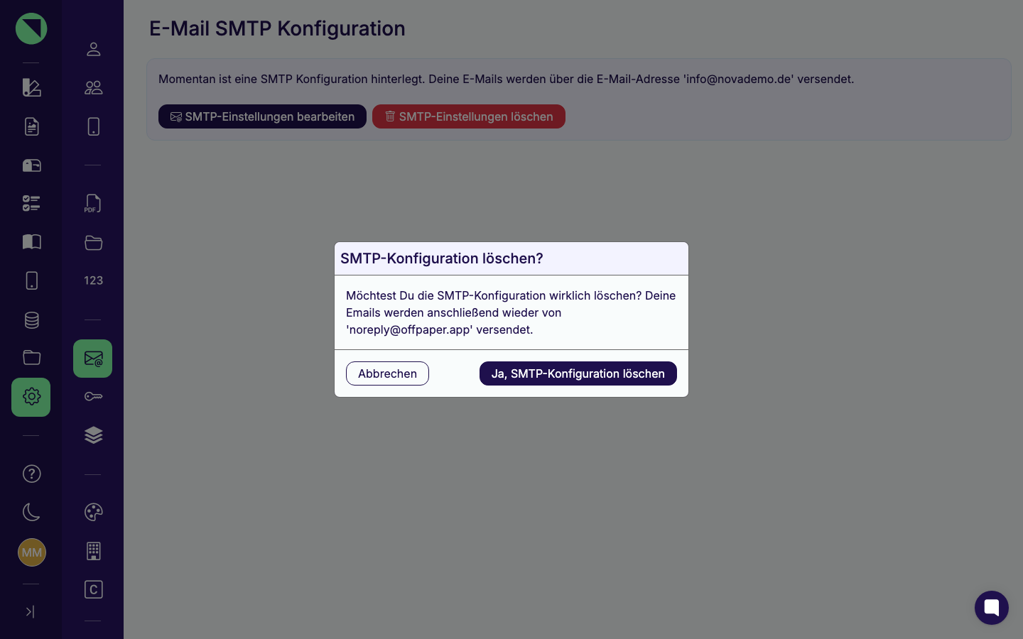 Bestätigungsdialog „SMTP-Konfiguration löschen?" mit dem vollständigen Warntext und den Buttons „Abbrechen" und „Ja, SMTP-Konfiguration löschen"