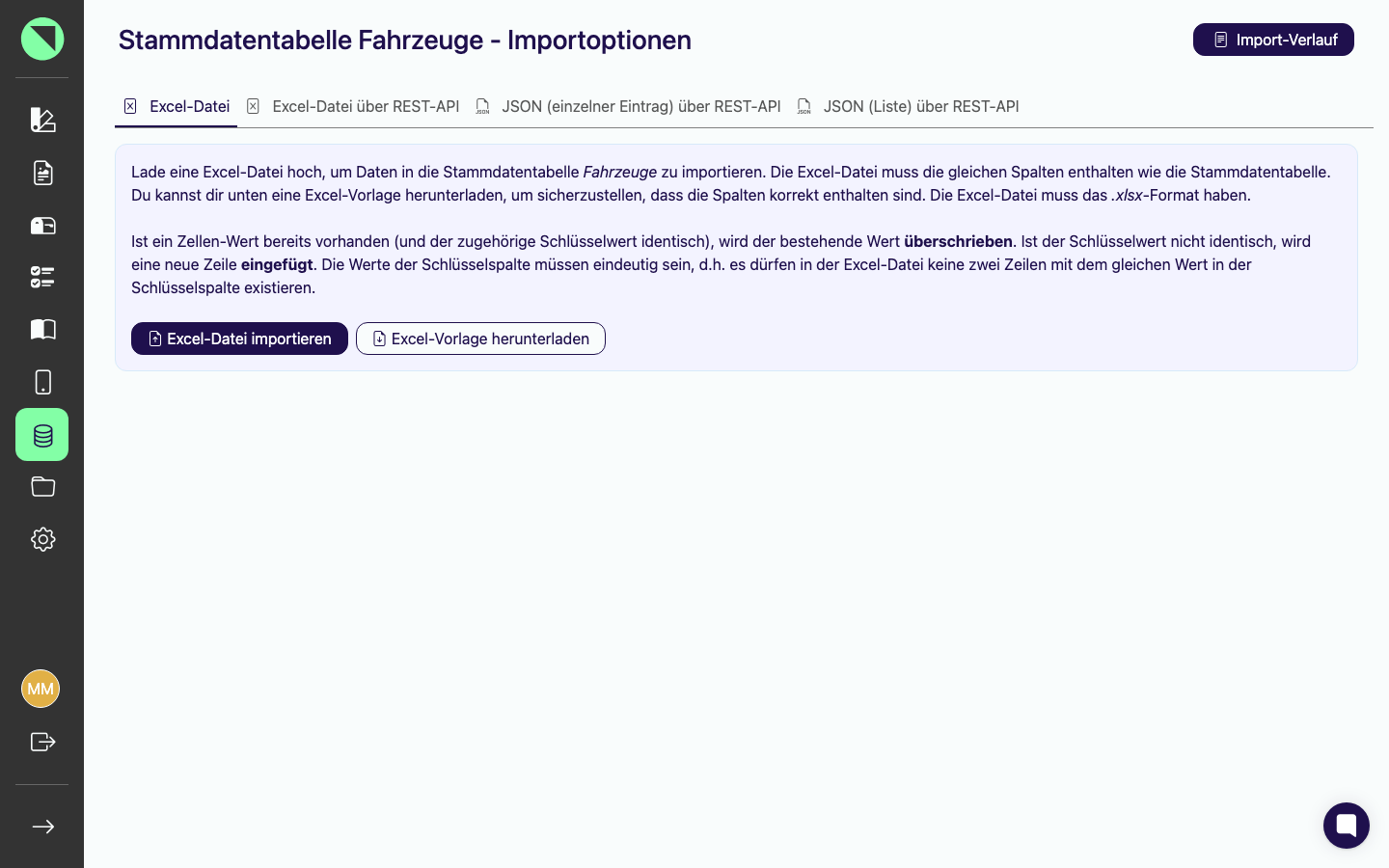 Importoptionen-Seite der Tabelle Fahrzeuge mit den vier Reitern Excel-Datei, Excel-Datei über REST-API, JSON (einzelner Eintrag) über REST-API und JSON (Liste) über REST-API sowie dem Button Import-Verlauf oben rechts