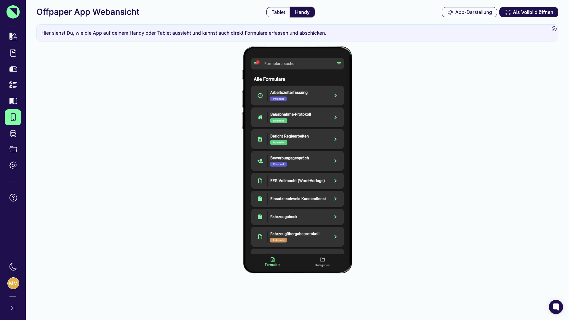 App-Webansicht nach dem Umschalten auf Handy: dieselbe App in einem schmalen Smartphone-Mockup